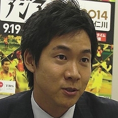 �а���͵�ʤ������Ȥ�Ҥ��ˡ��ץ��ե�����
����Խпȡ���������ǯ���ޤ졣6�Фǥƥ˥���Ϥ�12�Фǡֽ�¤�����󥸥ȥåץ���˥��פ����С��⹻1ǯ����2001ǯ���ӿ��������������6�ˤȤȤ�˾�����¤���Ťζ�����ɤ˻��ä����ı���´�ȸ��������ž�路���������ġ�2010ǯ�ԣ£����ҡ�Ʊ�ɱĶȶɶ�̳�η����絮�ʤȤ⤿���ˤȤβ��ڥ�˥åȡ֣ף��졡������塡����󡥡פǺ�ǯ�ߥ塼�������Ȥ��ƥ᥸�㡼�ǥӥ塼��185�������75������