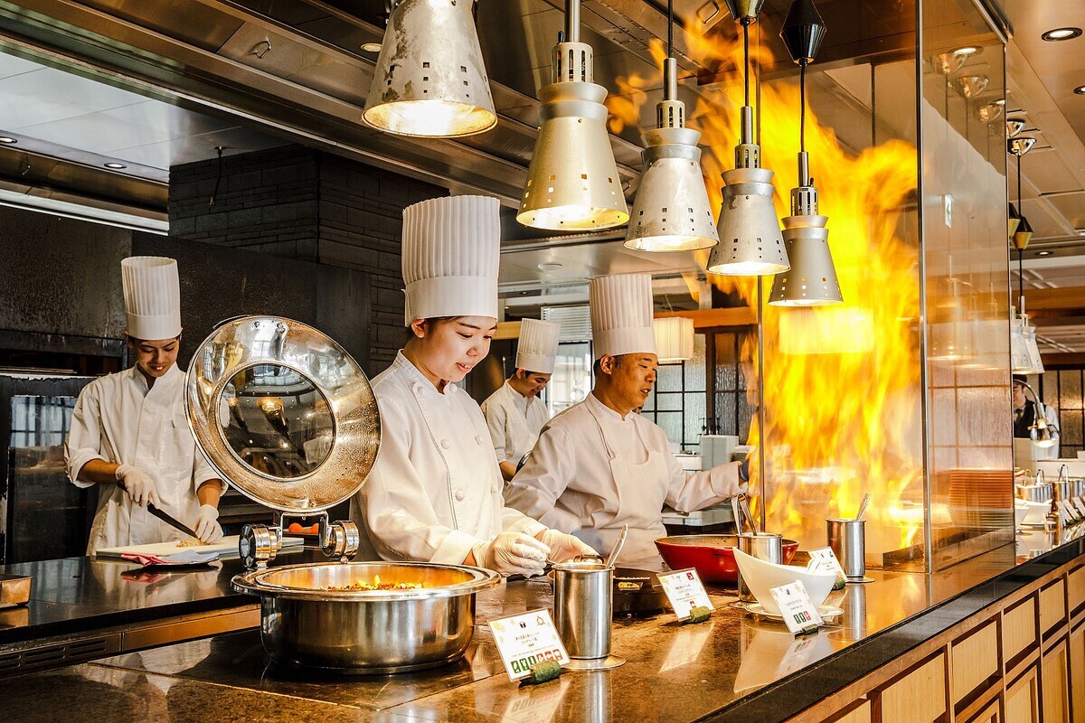 ȥ󥰥ۥƥǥーåѤʥʡդΤ˫֥åե1/15～ָ곫