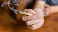 Ѥϼ䥿ХפȤĥ 30ʹߤο˰ƶ