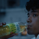 サントリー新テレビCM「天然水 GREEN TEA クリーンでグリーン」篇より