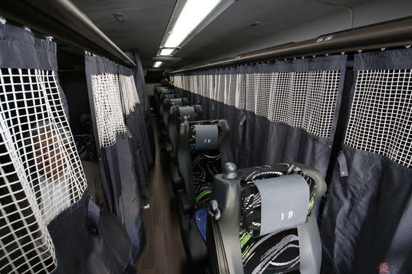 Large 200314 qyakobusmono 01