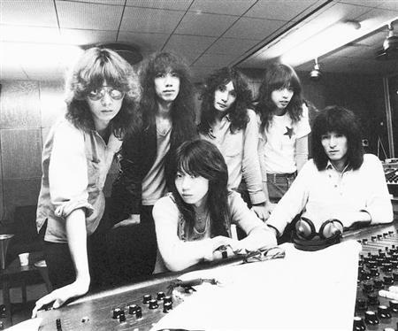 �ڣ����ǣ󡡣ʣ��У��Σţӣš��ȣ��ңģңϣãˤ��������֥ۡΥ����餬���ʤ��ä��顢���ܤΥ��å��ϰ�ä���ΤˤʤäƤ��������