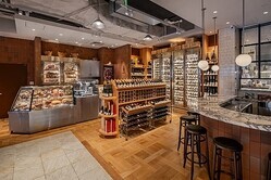 「DEAN ＆ DELUCA 品川」が大リニューアル！立ち飲みワインバーや拡充された和食材の売場に注目