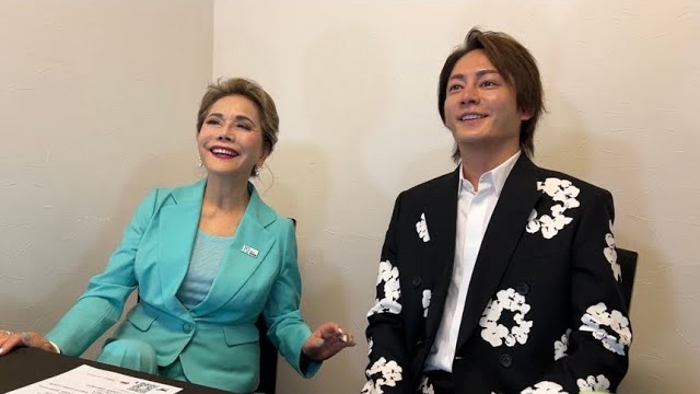 �¶Ȳȡ�����ͥ�����׿ͤˤϼڤ꤬�����������β�������򡡥ǥ����׿ͤΡֿ����������׿���Ω���夲�˶���ɽ��