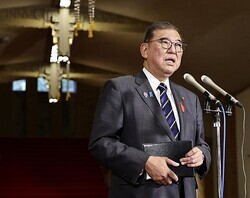 ȼ80ǯȿ׸ڡꡢ10˲񸫤ȯɽ