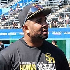 ���եȥХ󥯤Υ���ǥ��ߡ��롦�Х��ƥ���ڼ̿���ʡëͤ���